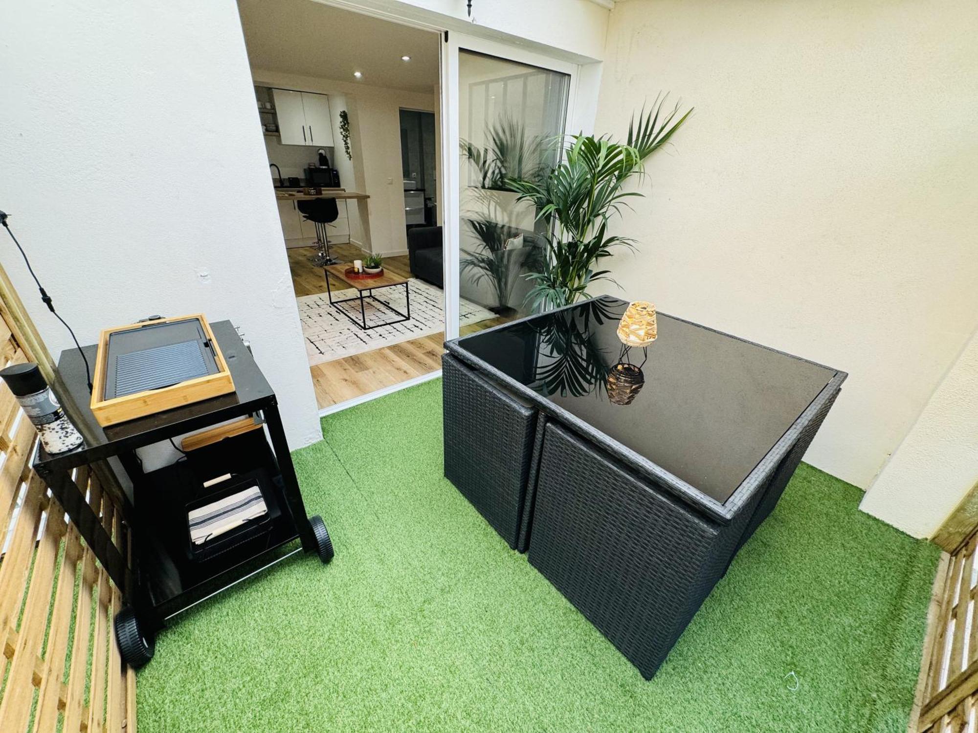 Le Bel Aire - Terrasse - Wifi Apartman Bègles Kültér fotó